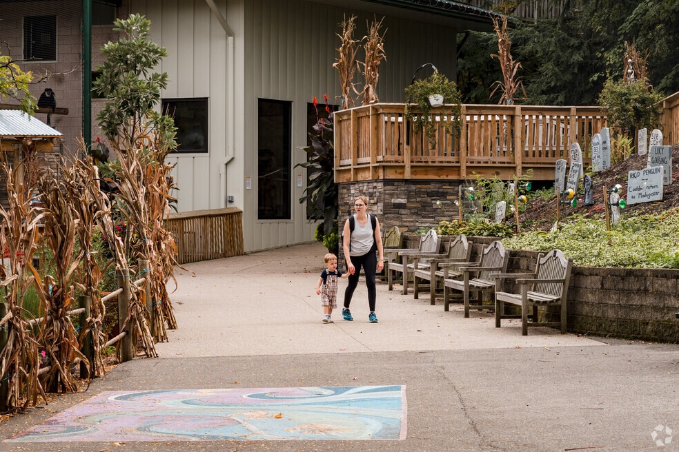 NH_Marvintown_555993_P2_v1_EF_120224