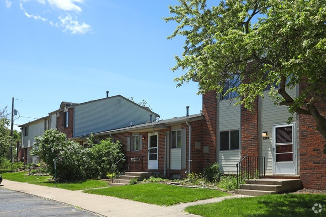 Autumn Woods, Jackson, MI 49203 - photo 4