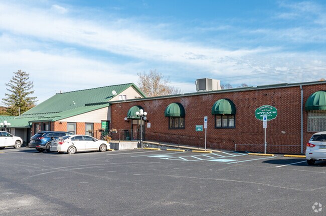 Zionsville Antique shop is a must go to when living in Hereford.