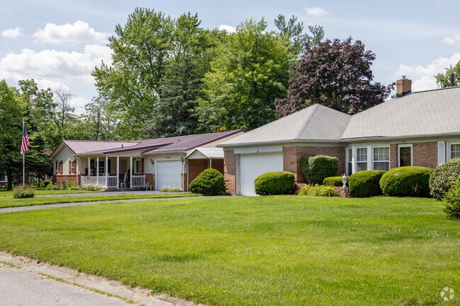 There are many one-story residential homes in Chapel Hill-Ben Davis, Indianapolis, IN.