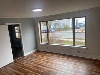 49 Chase St Unit 1, Burlington, VT 05401