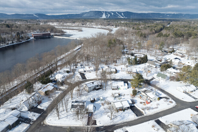 Glens Falls is closely situated around nature and the median home price is $239,000.