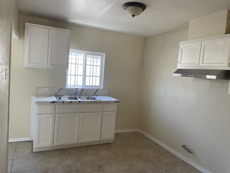 1217 E 43rd St Unit 1217.5, Los Angeles, CA 90011