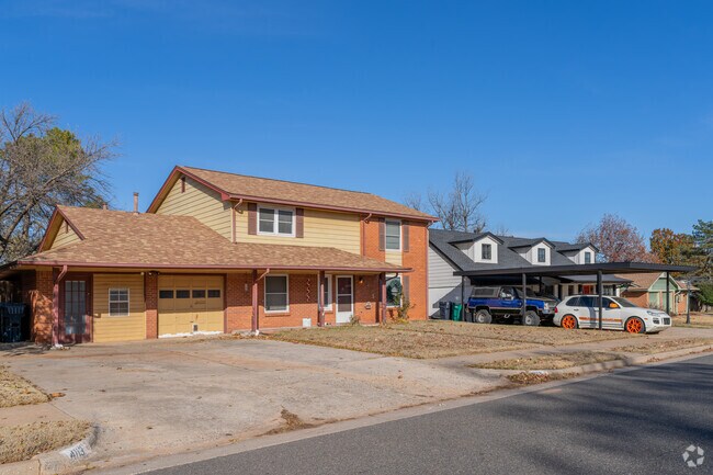 Windsor Highland also features split-level homes as another housing option.