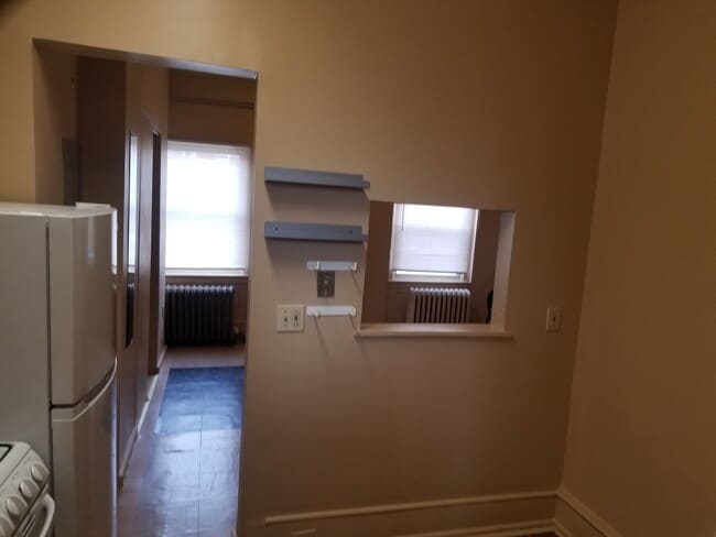 1226 W Allegheny Ave unit 1226 2 fRONT, Philadelphia, PA 19133 - photo 4