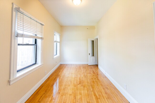1470 Beacon St unit 34, Brookline, MA 02446 - photo 6
