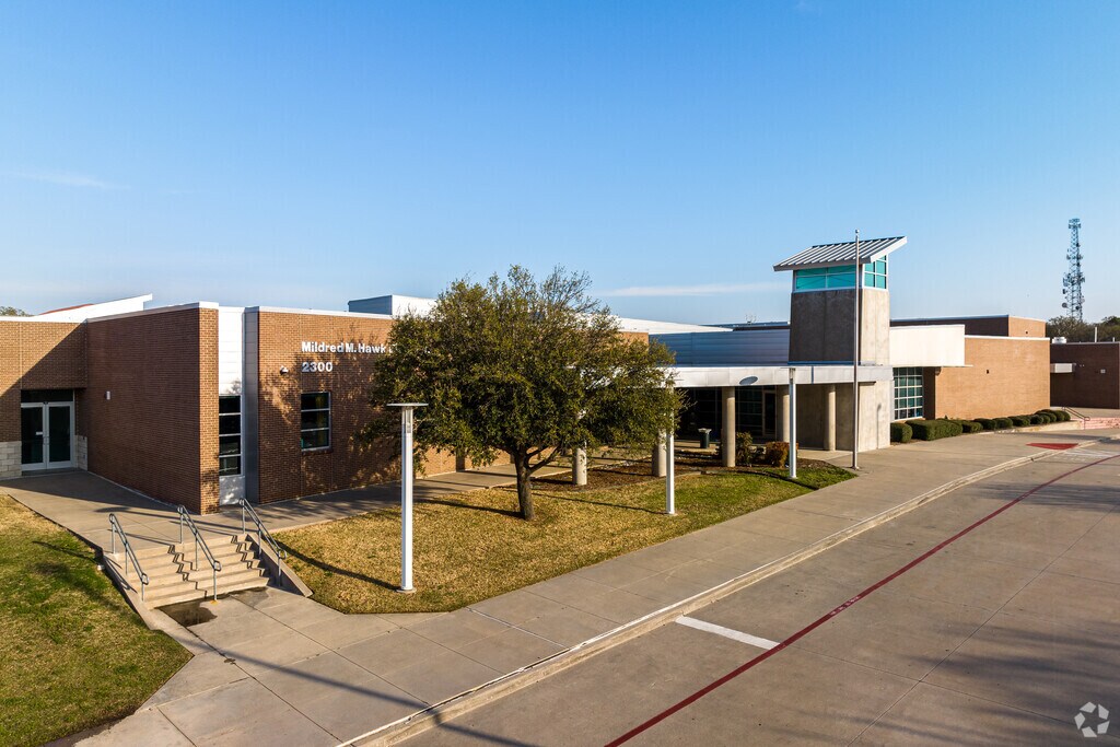 Hawk Elementary School in Oakmont