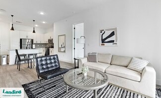 650 E Sycamore St Unit 3207.1408293, Denton, TX 76205