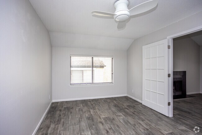 The Vibe at 8035 Apartments, Clive, IA 50325 - photo 6