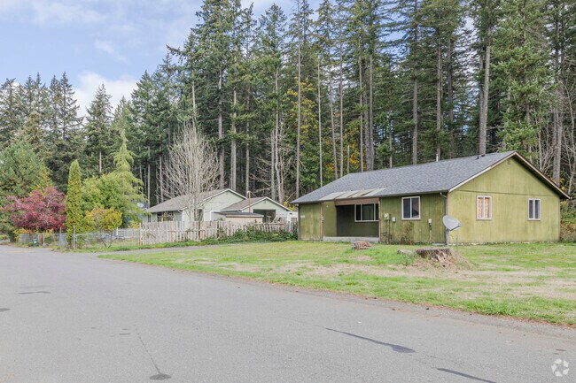 With a population of approximately 1,000 people Nisqually Indian Community has limited housing.