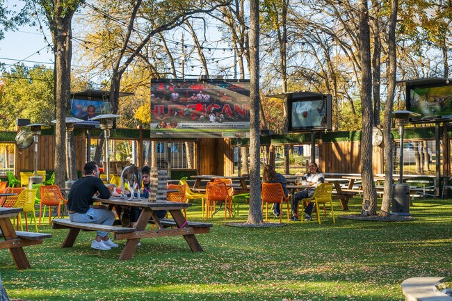 Little Woodrow's offers a fun atmosphere for Onion Creek residents watching the game.