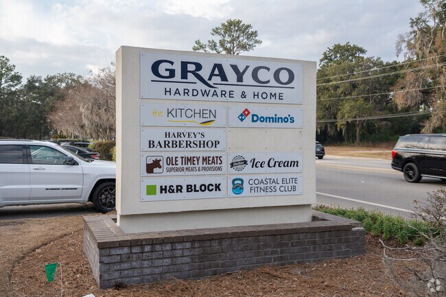 Shopping centers offer Cat Island residents hardware stores and barber shops.