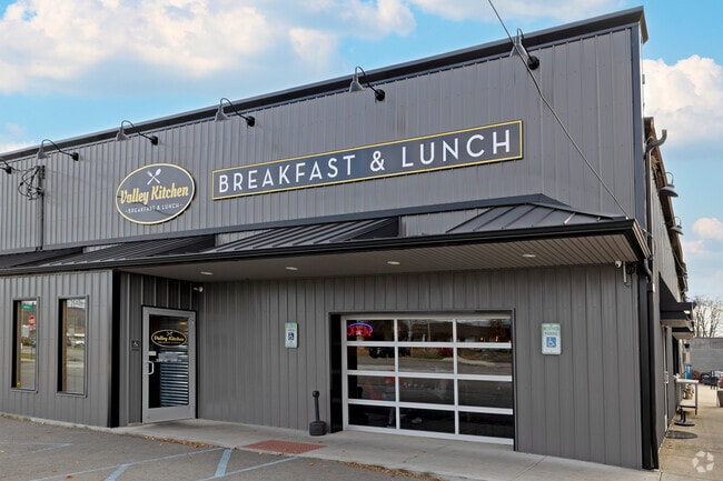 Valley Kitchen in Hermitage serves its residents tasty breakfast and lunch.
