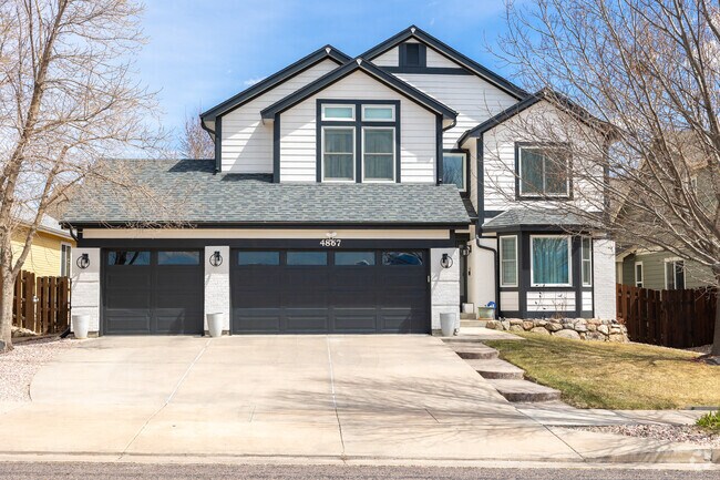 You'll find lots of modern craftsman homes in the Stetson Hills neighborhood.