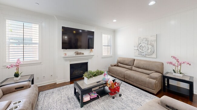 4866 Stoneglen Ave, Fontana, CA 92336 - photo 2