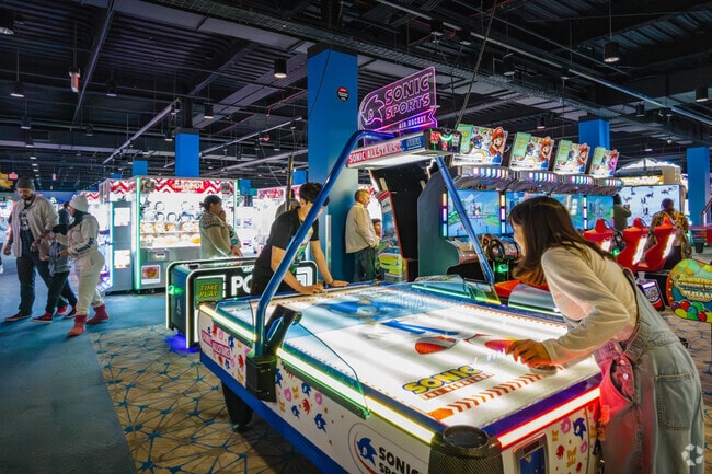 Residents near Temecula can find games and entertainment at Round1 Bowling and Arcade.