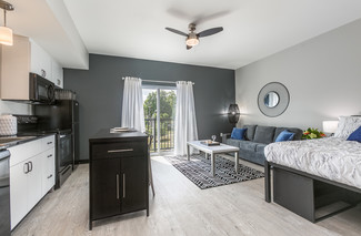 824 S National Ave, Springfield, MO 65804
