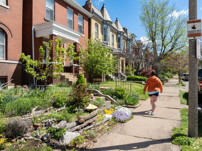 Shaw's tree-lined streets & shops make it a walkable St. Louis gem.