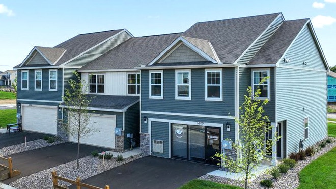 13720 Kaylemore Trail, Rosemount, MN 55068 - photo 1