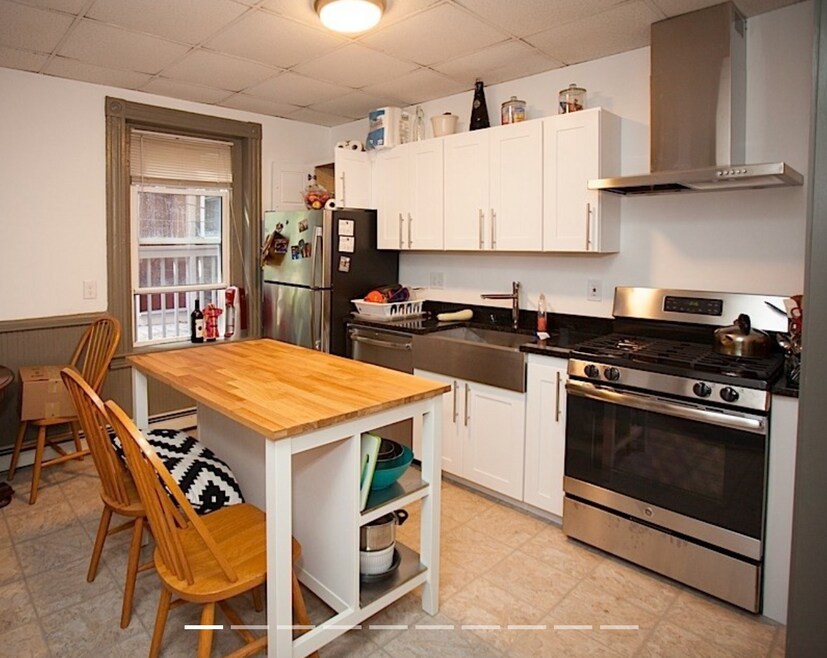 152 Columbia St unit 2L, Cambridge, MA 02139 - photo 1