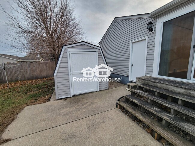906 1/2 S German St, New Ulm, MN 56073 - photo 4
