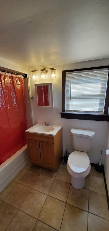 2203 Gaebler Ave, Saint Louis, MO 63114 - photo 5