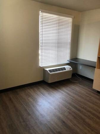 Island Village Apartments, San Diego, CA 92101 - photo 3