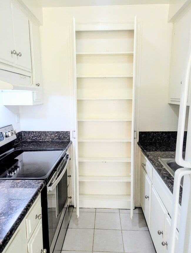 1533 Hi Point St, Los Angeles, CA 90035 - photo 4