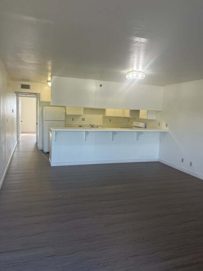 1905 Cedar St, Alhambra, CA 91801 - photo 2