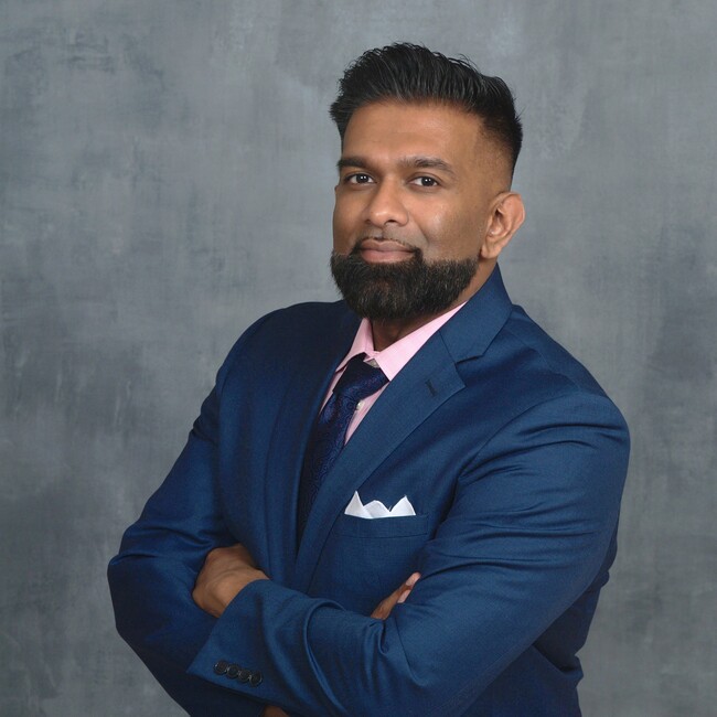 Agent Photo