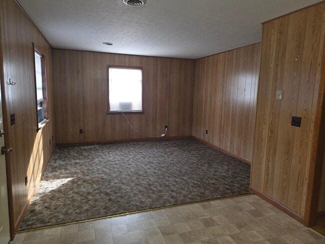 1060 Union St unit 3, Kingsport, TN 37660 - photo 5