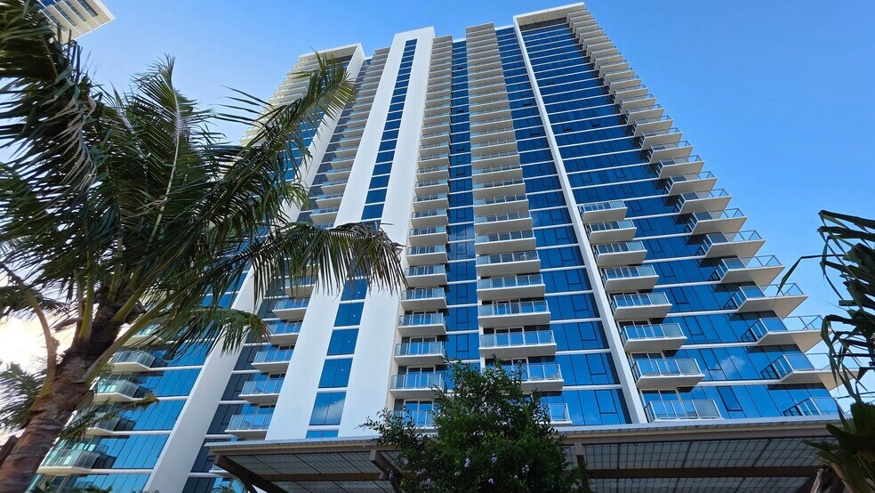 The Park on Keeaumoku - One bedroom