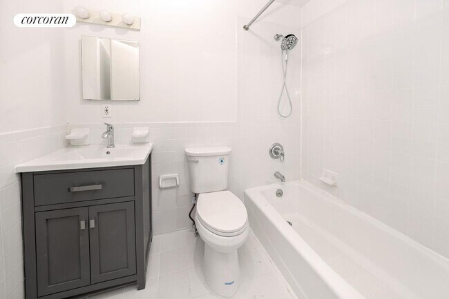 120 E 19th St, New York, NY 10003 - photo 4