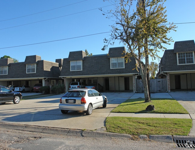 Metairie Plaza Apartments, Metairie, LA 70005 - photo 4