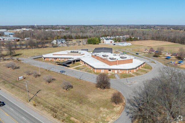 In 2024 J.W. Wiseman Elementary School had a student population of 384.