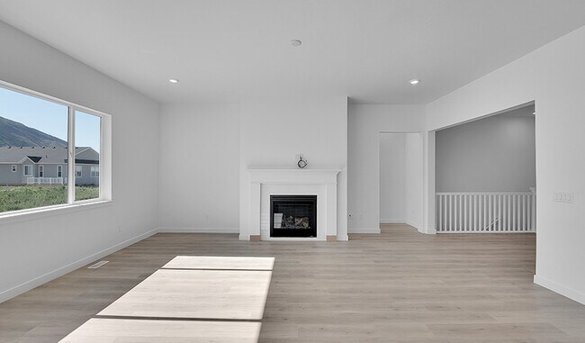 1147 S 3170 E, Spanish Fork, UT 84660 - photo 5