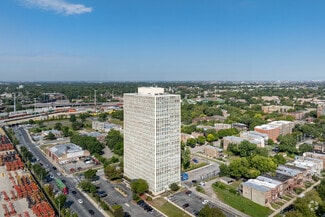 6253 S Michigan Ave, Chicago, IL 60637