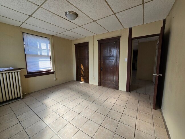 191 N Prairie St unit 19, Galesburg, IL 61401 - photo 6