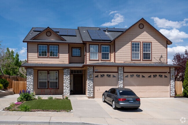 Stone accents are abundant in West University.