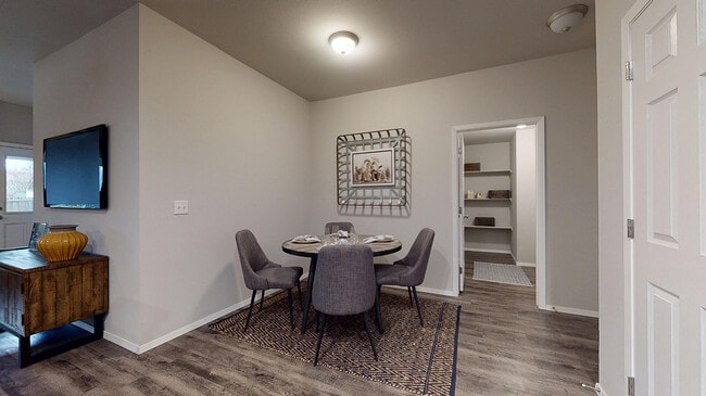 7100 S Maple Ave, Broken Arrow, OK 74011 - photo 2