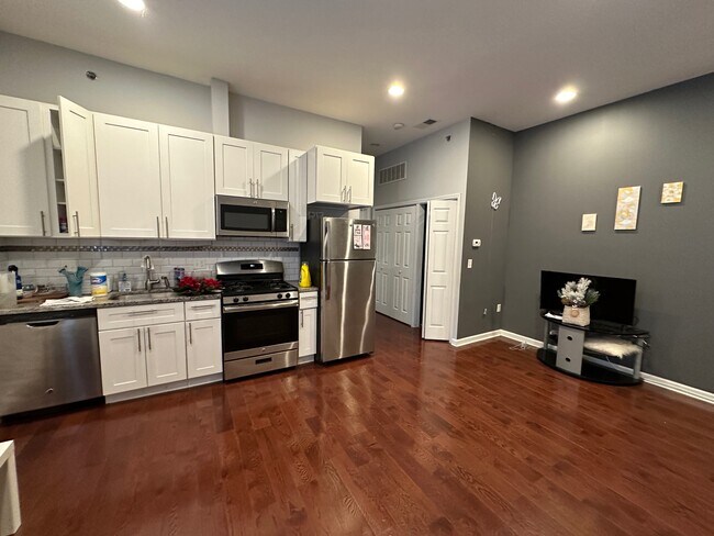 511 South St unit 3, Philadelphia, PA 19147 - photo 2