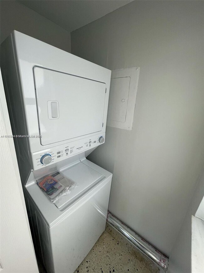 3518 SW 24th Terrace, Miami, FL 33145 - photo 6