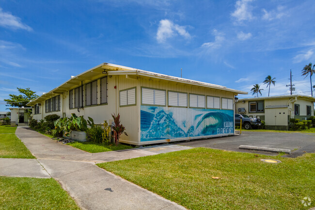 Embrace a lifelong love for learning at Kaaawa Elementary School.