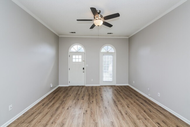 2219 Lake Hill Ct, Cordova, TN 38016 - photo 3