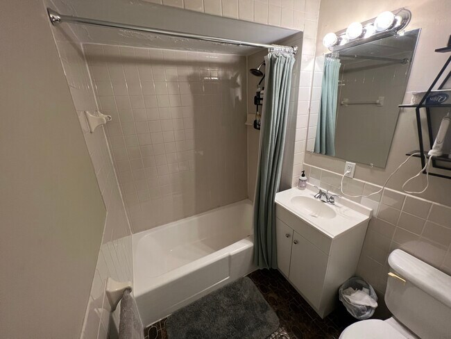 100 Saint Marys St unit 4, Boston, MA 02215 - photo 7