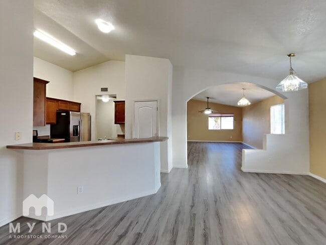 9670 E Mt Baldy Way, Tucson, AZ 85748 - photo 2