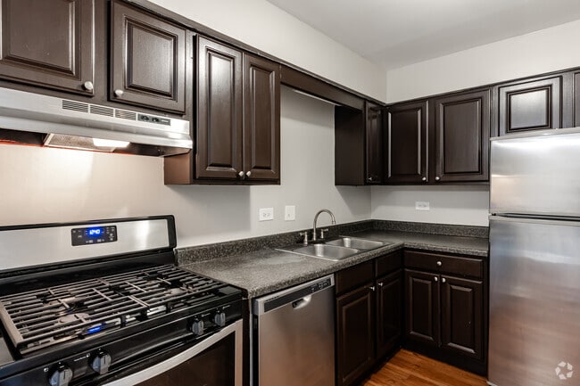 The Arbors of Glen Ellyn, Glen Ellyn, IL 60137 - photo 6