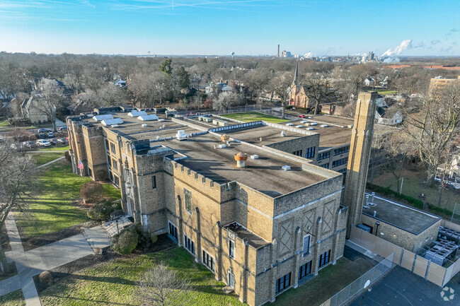 Washington Intermediate in Pekin was built in 1929.