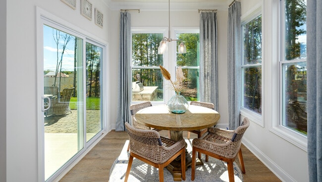 22 Fox Cove Rd unit 36204529, Hendersonville, NC 28792 - photo 6