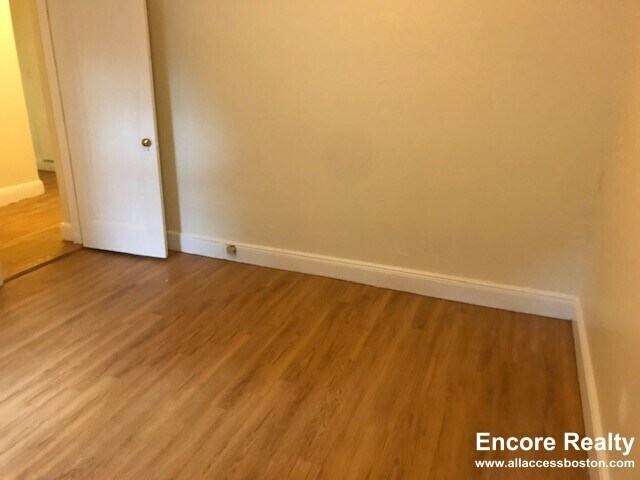 1810 Commonwealth Ave unit 1, Brighton, MA 02135 - photo 5